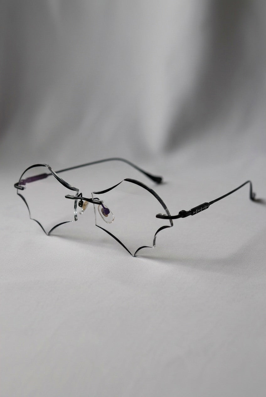 BAT WING SHAPEDRIMLESS EYEWEAR