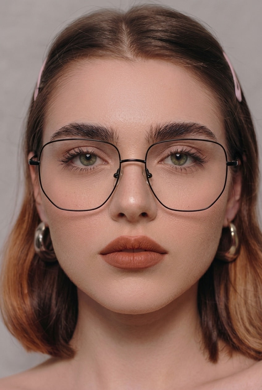 SLEEK GEOMETRIC MINIMALIST STATEMENT EYEWEAR