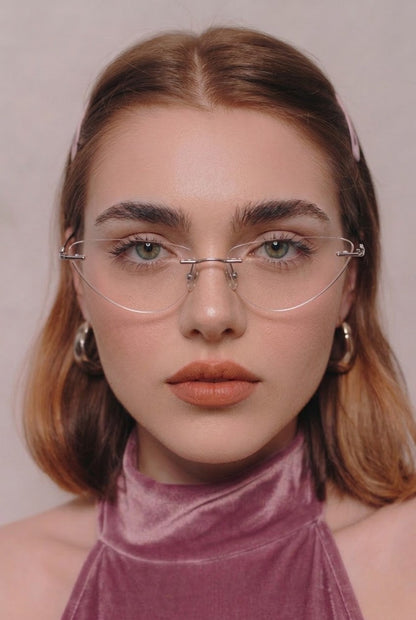 SLEEK RIMLESS CAT EYEEYEWEAR