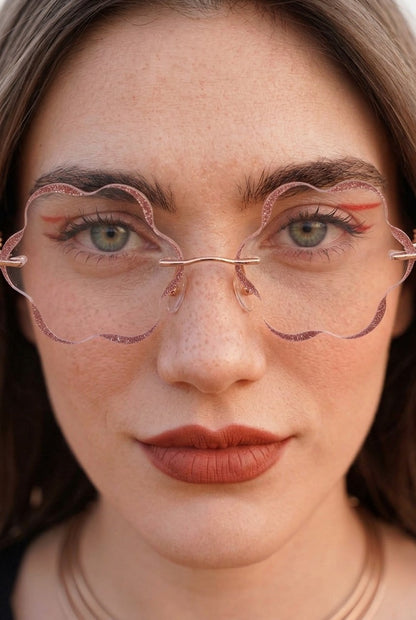 SPARKLING SCALLOPED RIMLESS EYEWEAR