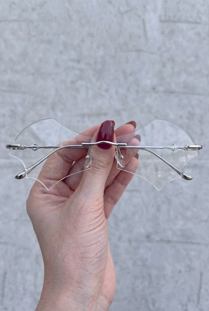 BAT WING SHAPEDRIMLESS EYEWEAR
