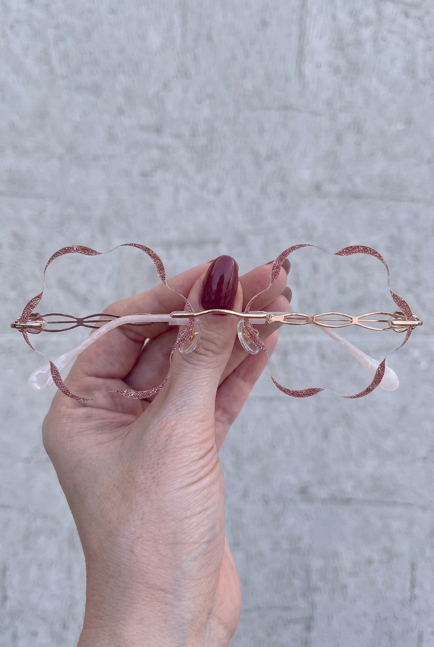 SPARKLING SCALLOPED RIMLESS EYEWEAR