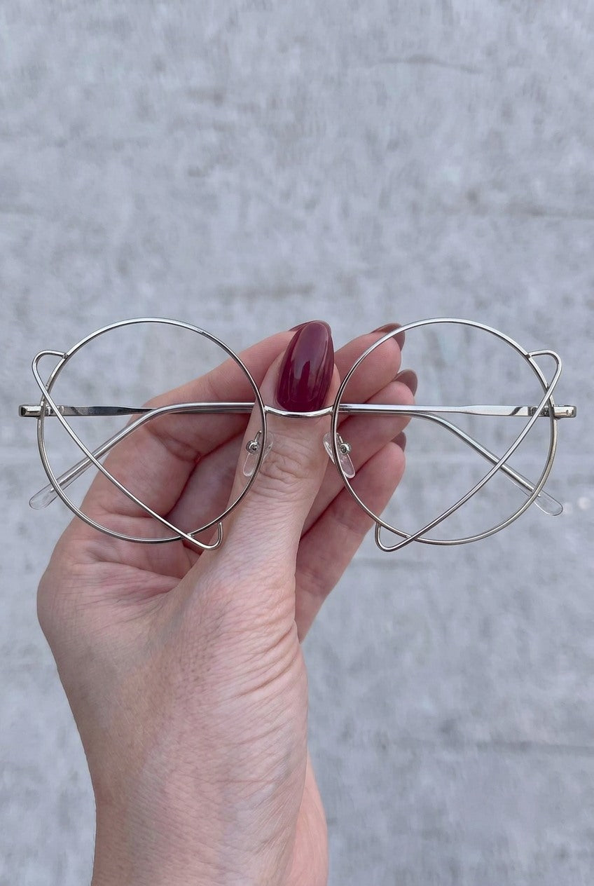 ABSTRACT LOOPED ROUND STATEMENT EYEWEAR