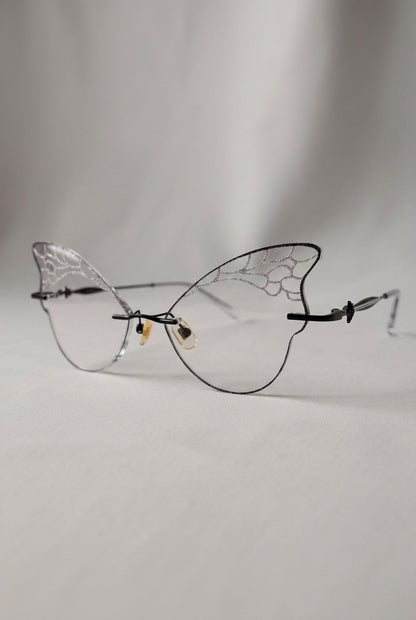 ETHEREAL BUTTERFLY WING RIMLESS EYEWEAR